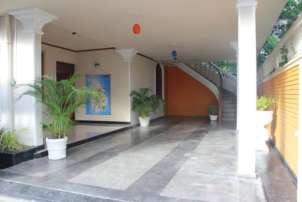 Guest Ryan Hotel Katunayaka Εξωτερικό φωτογραφία