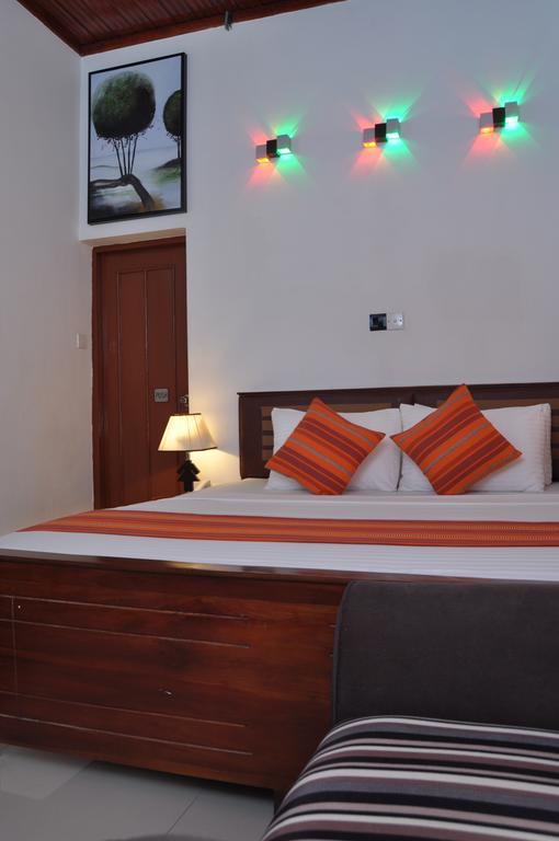 Guest Ryan Hotel Katunayaka Εξωτερικό φωτογραφία