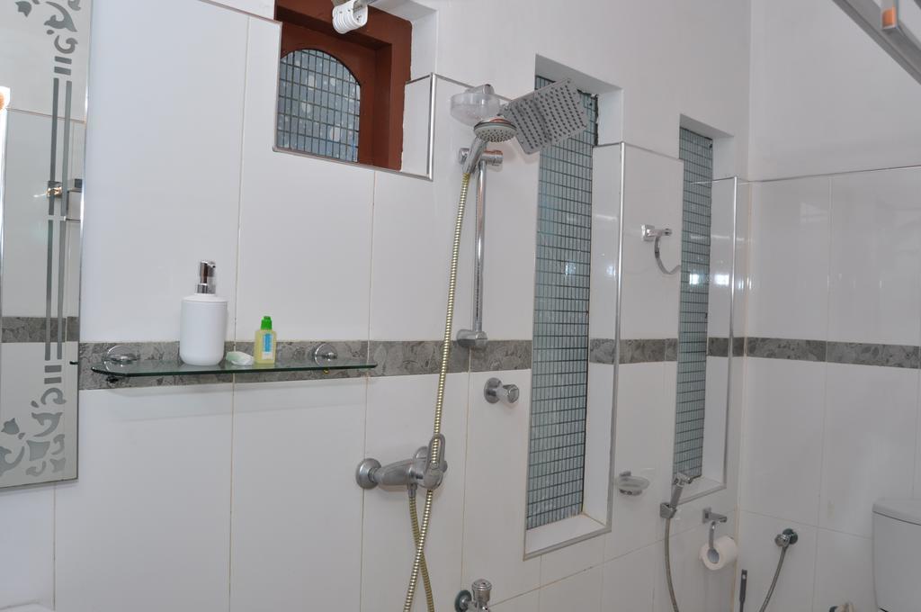 Guest Ryan Hotel Katunayaka Εξωτερικό φωτογραφία