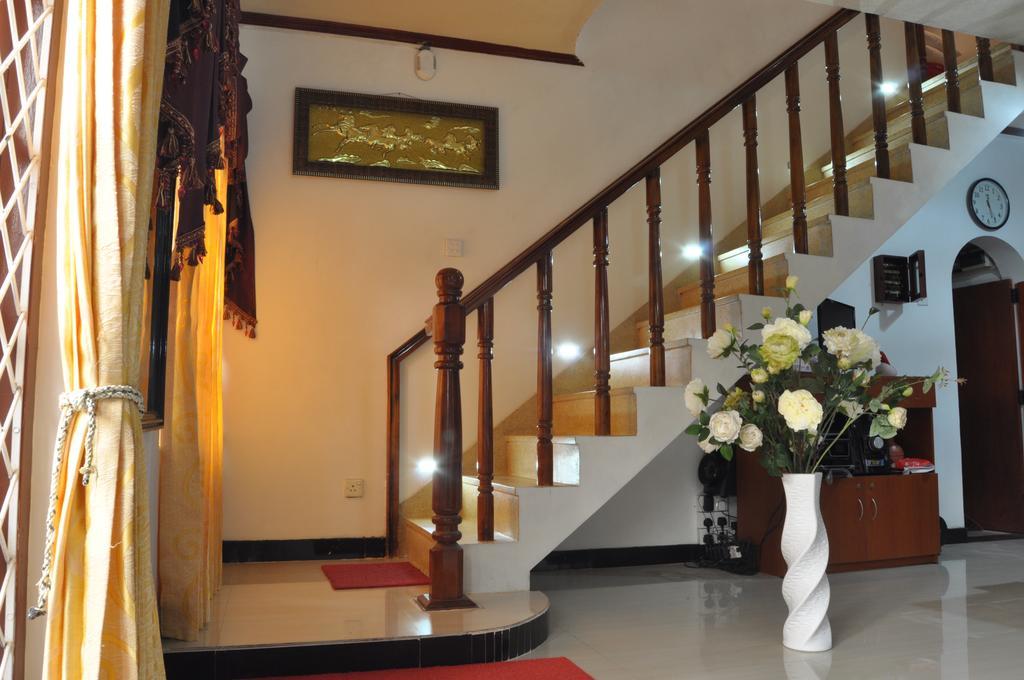 Guest Ryan Hotel Katunayaka Εξωτερικό φωτογραφία