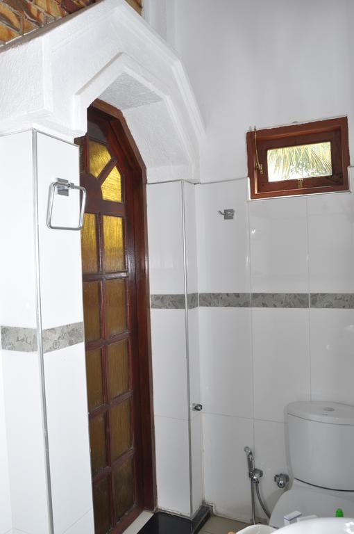 Guest Ryan Hotel Katunayaka Εξωτερικό φωτογραφία