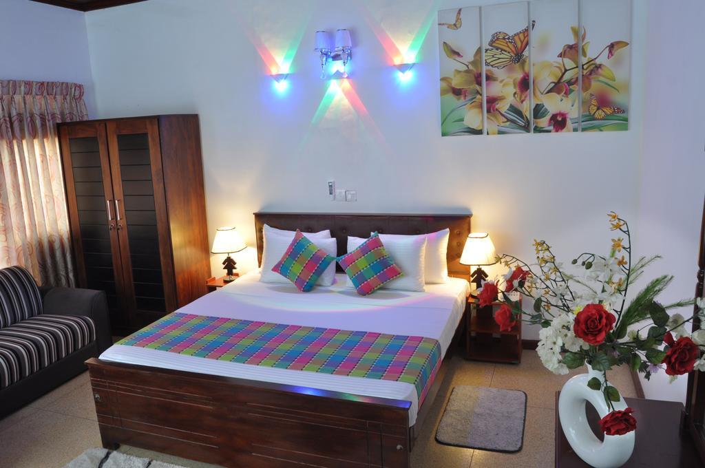 Guest Ryan Hotel Katunayaka Εξωτερικό φωτογραφία
