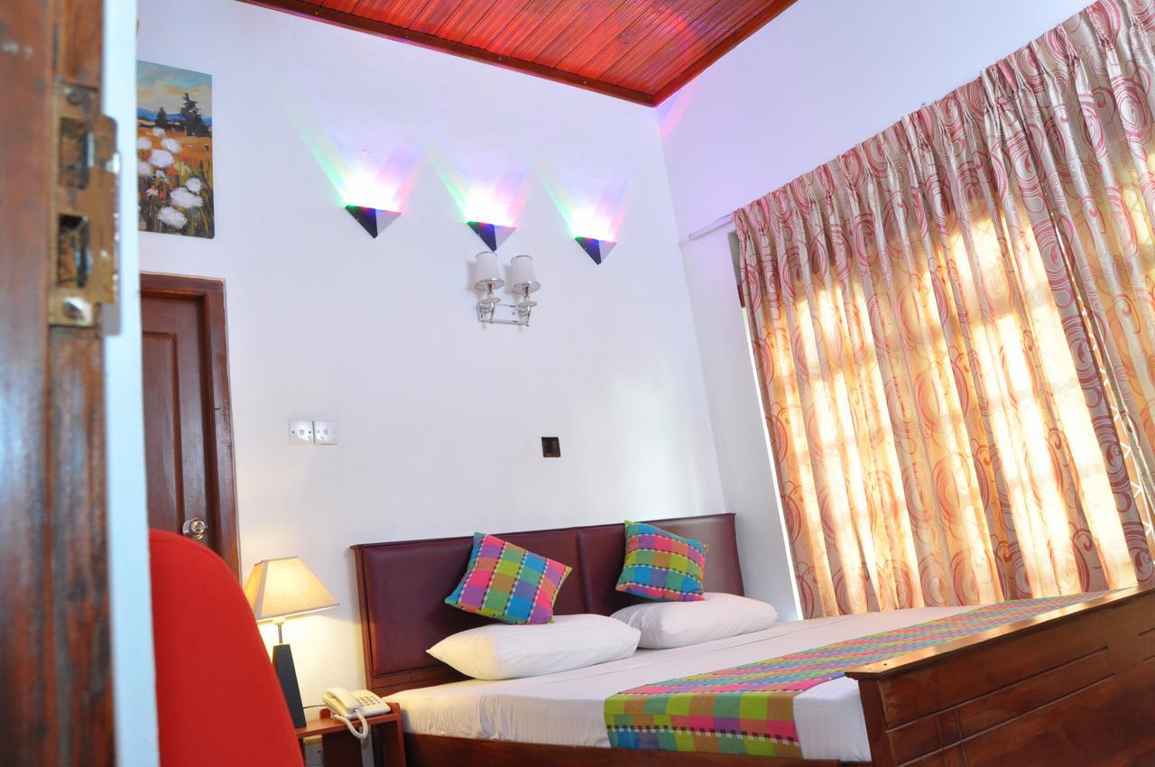 Guest Ryan Hotel Katunayaka Εξωτερικό φωτογραφία